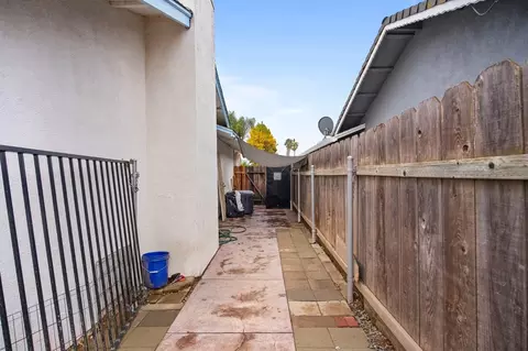 2301 Venus Dr, Ceres, CA 95307 photo 19