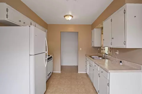 5025 Tyson Ave, Modesto, CA 95357 photo 12
