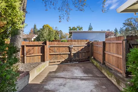 Exterior - 4931 Patric Way, Carmichael, CA 95608 photo 4 of 5