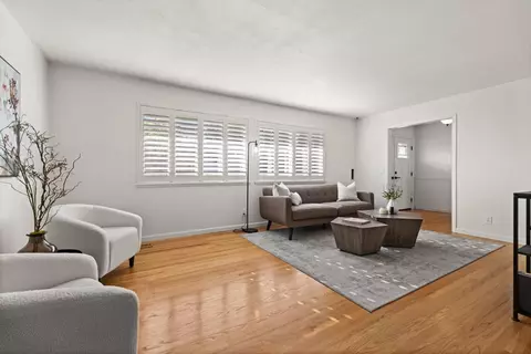 Living - 4931 Patric Way, Carmichael, CA 95608 photo 2 of 3