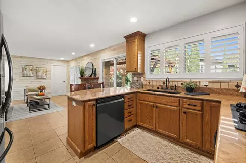 Kitchen - 4931 Patric Way, Carmichael, CA 95608 photo 1 of 4