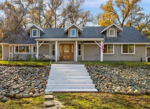 Exterior - 5730 Gold Leaf Ln, Placerville, CA 95667 photo 2 of 17