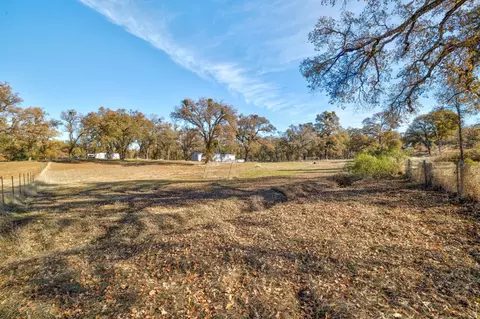 Exterior - 5730 Gold Leaf Ln, Placerville, CA 95667 photo 7 of 17