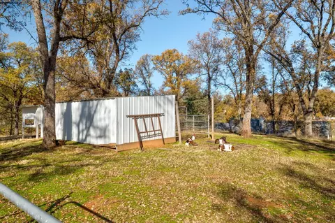 Exterior - 5730 Gold Leaf Ln, Placerville, CA 95667 photo 10 of 17