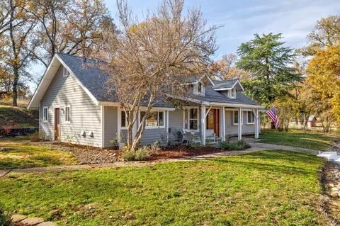 Exterior - 5730 Gold Leaf Ln, Placerville, CA 95667 photo 8 of 17