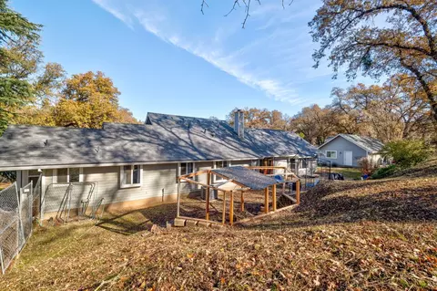 Exterior - 5730 Gold Leaf Ln, Placerville, CA 95667 photo 15 of 17