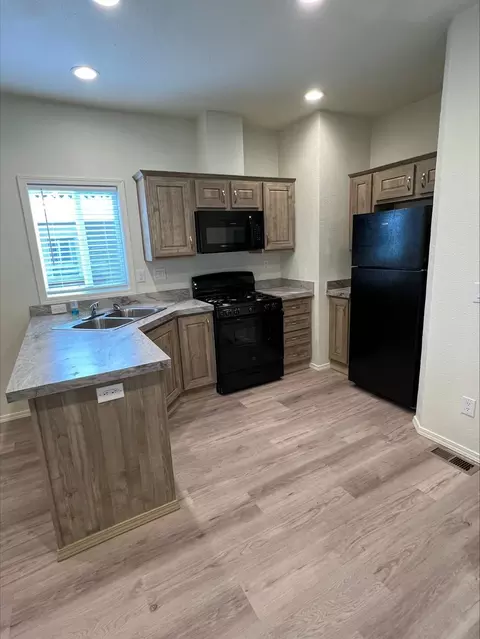 14740 Bass Dr #32, Redding, CA 96003 photo 8