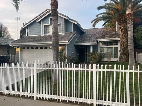 613 Park Hurst Way, Modesto, CA 95358 photo 2