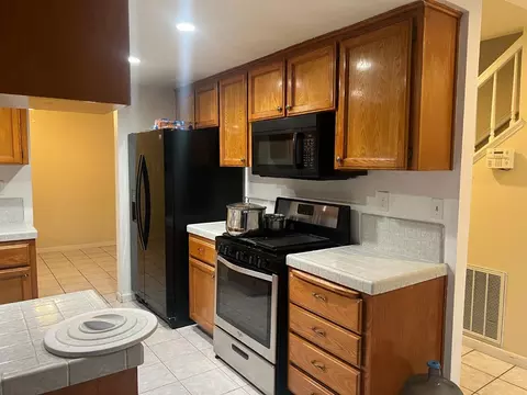 613 Park Hurst Way, Modesto, CA 95358 photo 23