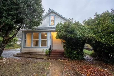 348 Long St, Nevada City, CA 95959