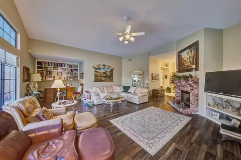 652 Confidence Way, Manteca, CA 95336 photo 8