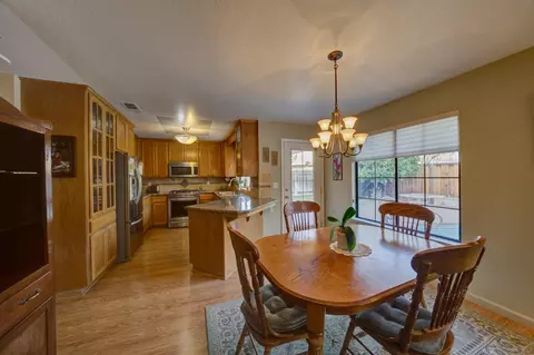 652 Confidence Way, Manteca, CA 95336 photo 12