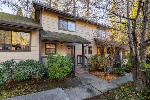 321 Gracie Rd, Nevada City, CA 95959