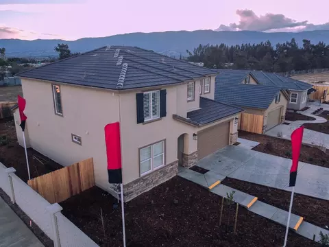 536 Calle Valverde, Soledad, CA 93960 photo 2