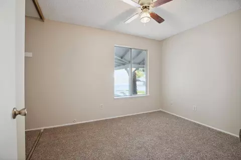 2004 Applegate Dr, Modesto, CA 95350 photo 12