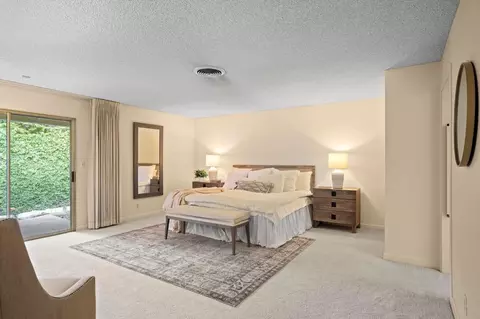 Bedroom - 4861 Oak Vista Dr, Carmichael, CA 95608 photo 1 of 11