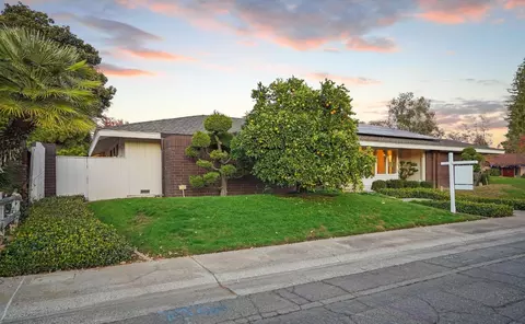 Exterior - 4861 Oak Vista Dr, Carmichael, CA 95608 photo 8 of 30