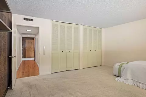 Bedroom - 4861 Oak Vista Dr, Carmichael, CA 95608 photo 7 of 11