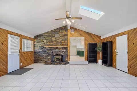 Living - 401 S Johnson Rd, Turlock, CA 95380 photo 3 of 6