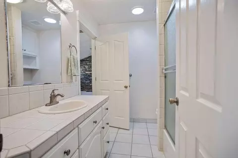 Bath - 401 S Johnson Rd, Turlock, CA 95380 photo 2 of 3