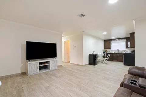 2557 W Hatch Rd, Modesto, CA 95358 photo 11