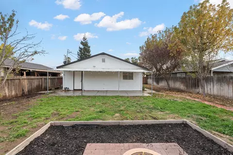 2557 W Hatch Rd, Modesto, CA 95358 photo 22
