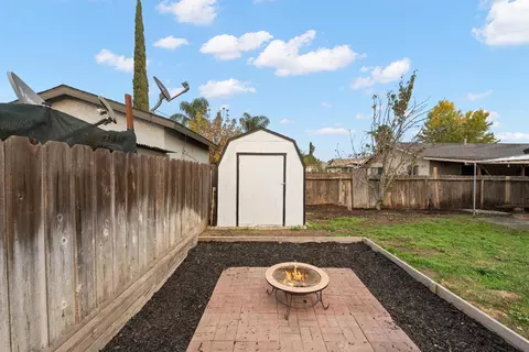 2557 W Hatch Rd, Modesto, CA 95358 photo 24