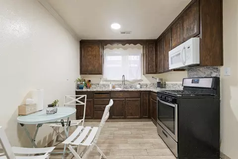 2557 W Hatch Rd, Modesto, CA 95358 photo 7