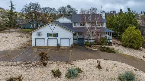 230 Sutter Crst W, Sutter Creek, CA 95685 photo 2