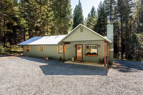 18545 Cruzon Grade Rd, Nevada City, CA 95959