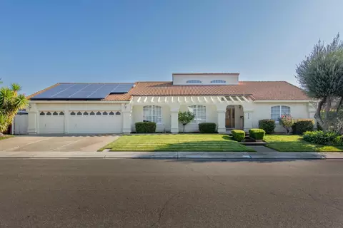 408 Wells Ln, Ripon, CA 95366 photo 4