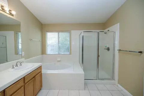 2809 Vestrella Dr, Modesto, CA 95356 photo 36