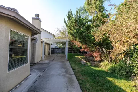 2809 Vestrella Dr, Modesto, CA 95356 photo 51