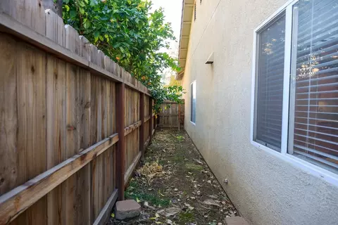 2809 Vestrella Dr, Modesto, CA 95356 photo 49
