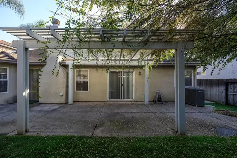 2809 Vestrella Dr, Modesto, CA 95356 photo 56