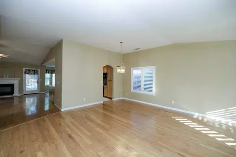 2809 Vestrella Dr, Modesto, CA 95356 photo 15