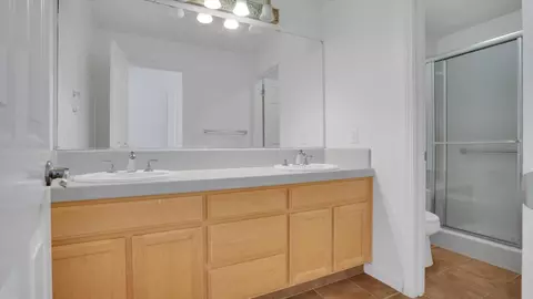 Bath - 7341 Longmont Loop, Castro Valley, CA 94552 photo 3 of 3