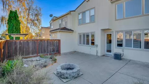 Exterior - 7341 Longmont Loop, Castro Valley, CA 94552 photo 4 of 5