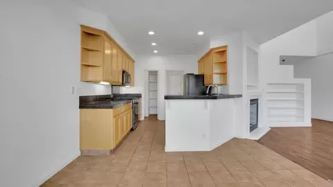 Kitchen - 7341 Longmont Loop, Castro Valley, CA 94552 photo 1 of 4