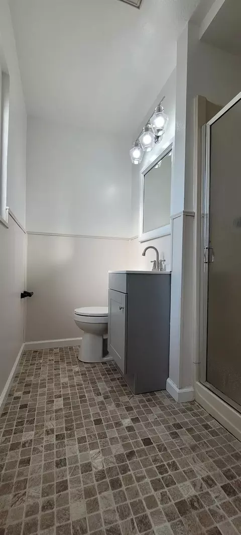 2121 Cornwell Ave, Modesto, CA 95350 photo 18