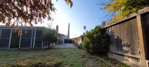 2121 Cornwell Ave, Modesto, CA 95350 photo 29