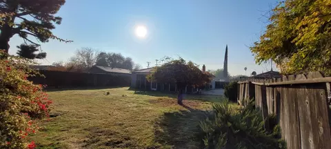 2121 Cornwell Ave, Modesto, CA 95350 photo 27