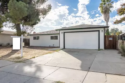 Exterior - 3263 Cheyenne Dr, Merced, CA 95348 photo 4 of 7