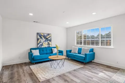 Living - 3263 Cheyenne Dr, Merced, CA 95348 photo 1 of 1