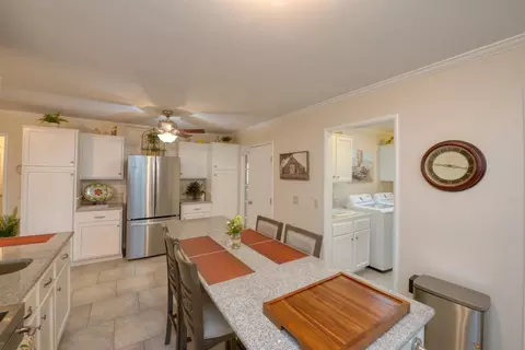Kitchen - 2665 E Canal Dr, Turlock, CA 95380 photo 4 of 4