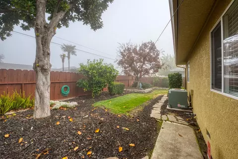 Exterior - 2665 E Canal Dr, Turlock, CA 95380 photo 6 of 9