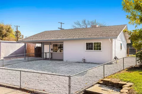 322 E 21st St, Tracy, CA 95376 photo 3