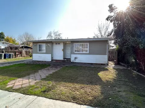1780 W 8th St, Merced, CA 95341 photo 1