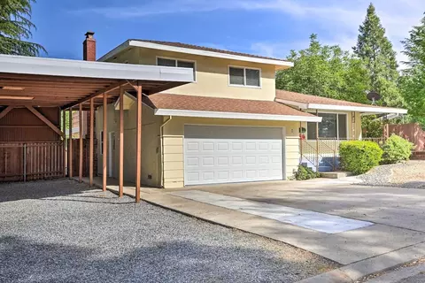 102 Gold Pan Ct, Jackson, CA 95642 photo 4