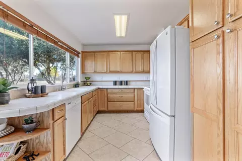 340 O St, Lathrop, CA 95330 photo 11